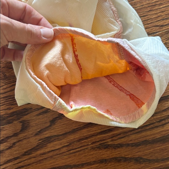 SET- Out from Under Surfside Quarter Zip Cropped Hoodie & Printed Pants, Size M - Picture 10 of 13